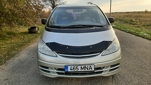 TOYOTA PREVIA (1 фото из 12)