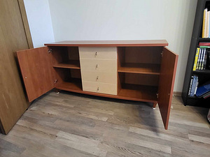 Suur ja tugev puidust kummut 147x73x47,5cm (3 foto / 10)