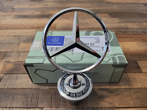 Uus Mercedes-Benz kapoti märk / embleem kapotile (1 foto / 3)