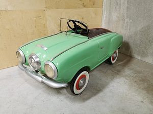 Moskvich Studebaker vana plekist pedaalauto (1 foto / 6)