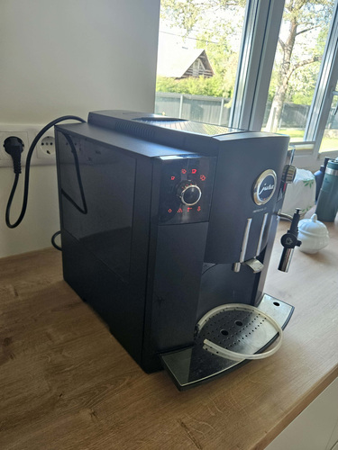 JURA IMPRESSA C5 kohvimasin