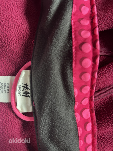 Весенняя куртка H&M для девочки, размер 122 (фото #3)