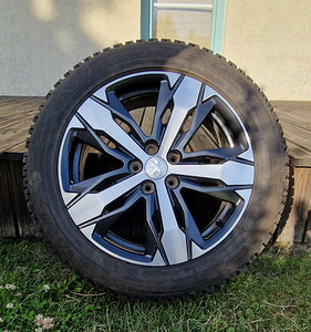 PEUGEOT 3008 2020 original valjuveljed (1 foto / 3)