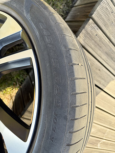 Volvo valuveljed 245/45 20 4tk (1 foto / 3)