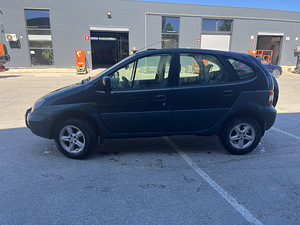 Renault RX4 scenic (2 фото из 5)