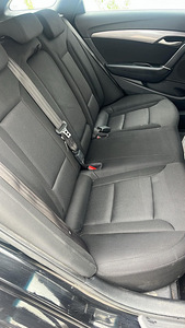 Hyundai i40 2013 (6 foto / 7)