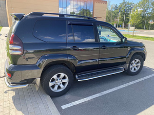 Toyota Land Cruiser 120 (2 foto / 11)