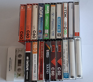 12 cassette (5 foto / 5)