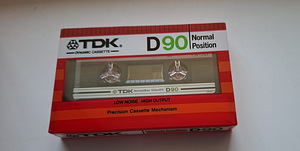 TDK D 1982 (1 фото из 2)