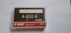 17 кассет, BASF (4 фото из 5)