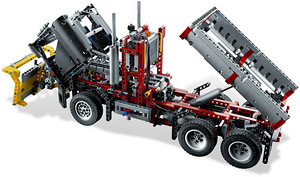 LEGO Technic 9397 Logging Truck (9 foto / 10)