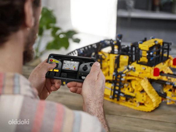 Lego Technic 42131 CAT D11 buldooser Лего Техник (foto #9)