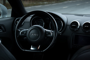 Audi TT Mk2 Quattro 3.2 V6 184kW 250hp (10 foto / 13)