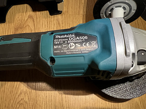 Makita dga506 18v nurklihvija (5 foto / 9)
