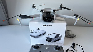 Drone DJI mini 3 (1 foto / 5)