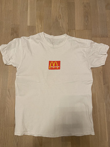 Travis scott X McDonalds Sesame tee white (1 foto / 3)