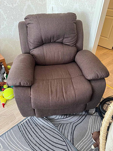 Kokkupandav tugitool, jalatugi + seljatoe kallutus. (1 foto / 3)