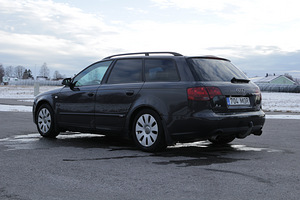 Audi A4 2.0TFSI S-Line Quattro (4 фото из 13)
