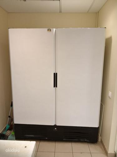 Холодильная витрина (фото #2)