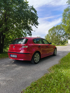 BMW 116i (2 foto / 4)