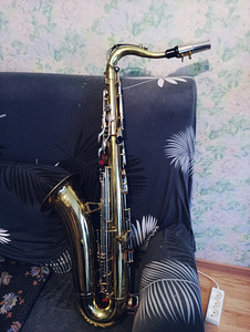 Puhkpillid, saksofon, tenor. (9 foto / 9)
