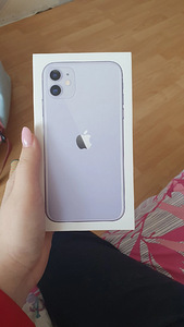 iPhone 11 128 GB (2 foto / 2)