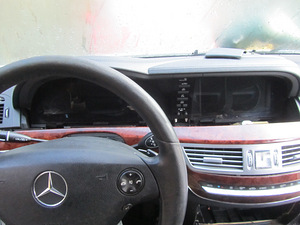 Mercedes-Benz S420 CDI W221 LHD varuosadeks (10 foto / 10)