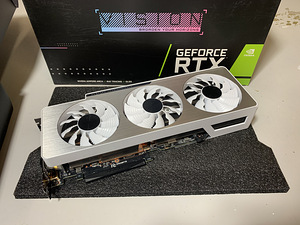 Gigabyte GeForce RTX 3080 Ti VISION OC (1 foto / 7)