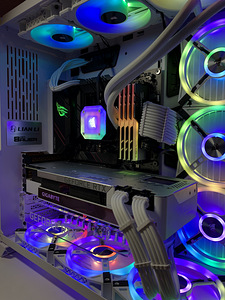 High End Gaming PC | RTX 3080 Ti (5 foto / 10)