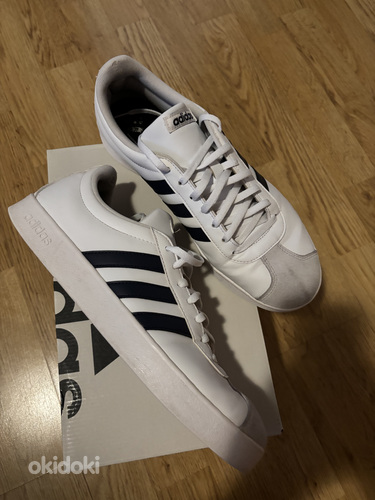 Meeste adidas tossud