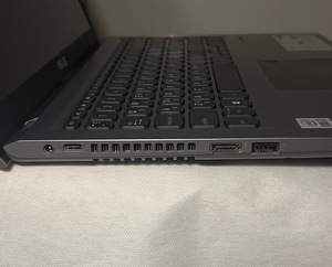 ASUS A516 (9 foto / 10)