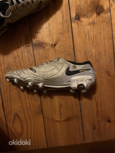 Nike Tiempo