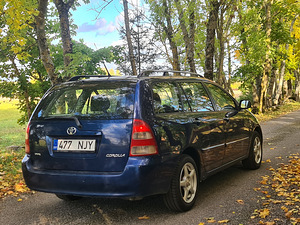 Toyota Corolla 1.4 (4 foto / 11)