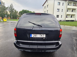Chrysler Grand Voyager 2.8 ATM (2 foto / 12)