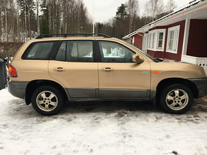 Hyundai Santa Fe (7 foto / 14)