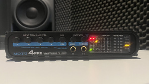 Audio interface Motu 4pre Hybrid (1 foto / 3)