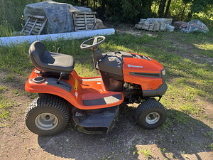 Murutraktor Husqvarna TS38 (4 foto / 9)