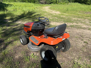 Murutraktor Husqvarna TS38 (5 foto / 9)