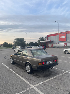 Mercedes Benz 190d (3 foto / 4)