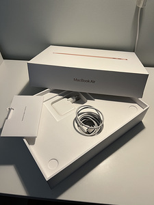 MacBook Air 2020 (7 фото из 8)