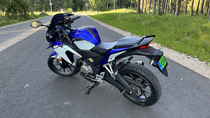 Jiajue R15 (4 foto / 8)