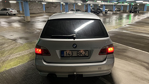 BMW E60 530d 2004 160kW (6 foto / 13)