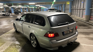 BMW E60 530d 2004 160kW (7 foto / 13)