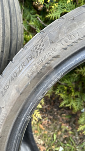 Летняя Michelin Pilot sport 4 235/40/19 (3 foto / 9)