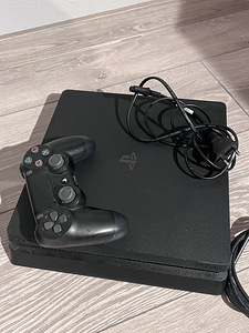 Playstation 4 500gb (3 foto / 6)
