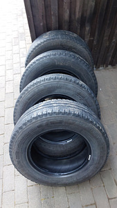 Michelin Agilis Camping (4 фото из 5)