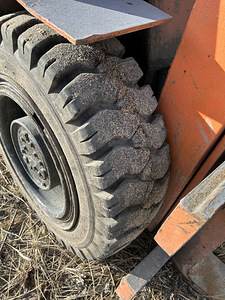Kahveltõstuk 3,5t dizel (10 foto / 10)