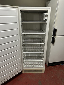 Морозильная камера Electrolux