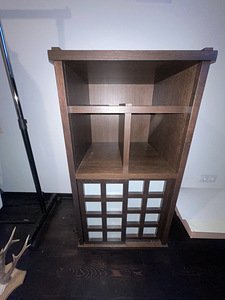 Villeroy Boch puidust kapp (1 foto / 2)