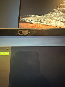 MacBook Air 13.3" 2019 (6 foto / 7)
